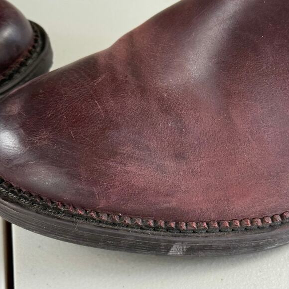 Clarks Burgundy Leather Zip Ankle Bootie Sz 7.5 Classic Neutral Everyday - Picture 5 of 8